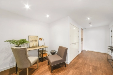 Whiting Way, Surrey Quays SE16 image 11