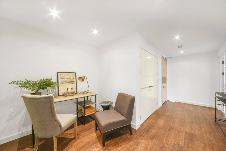 1 bedroom apartments/flats to sale in Whiting Way, Surrey Quays-image 11