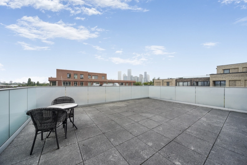 2 bedrooms apartments/flats to sale in Quebec Way, Rotherhithe-image 2