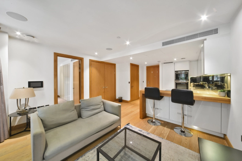 1 bedroom apartments/flats to sale in Horseferry Road, Westminster-image 3