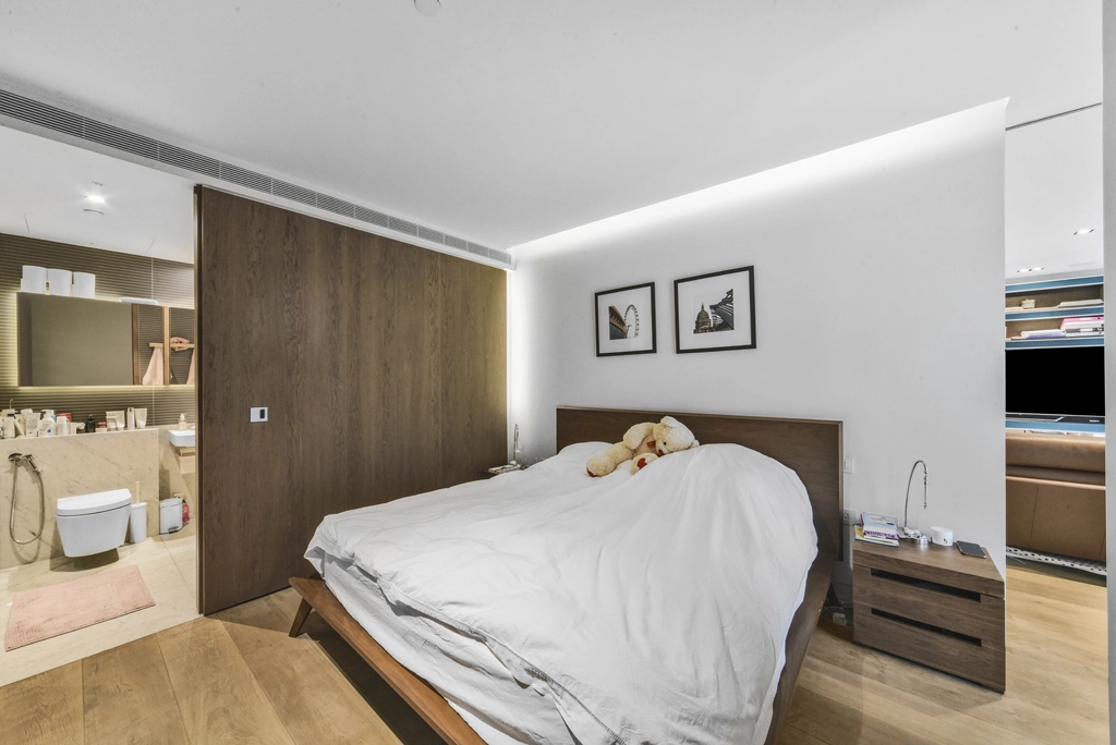 1 bedroom apartments/flats for sale in Pearson Square, Marylebone - W1T view 6