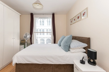 Westbourne Grove, Notting Hill - W2 view 5