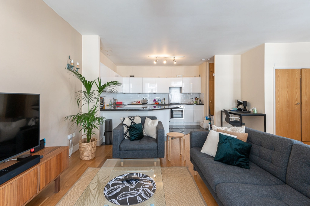 2 bedrooms apartments/flats for sale in Westbourne Grove, Notting Hill - W2 view 3