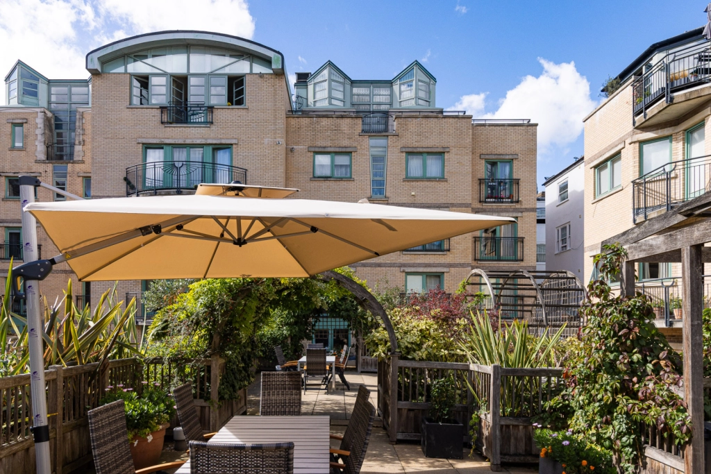 2 bedrooms apartments/flats for sale in Westbourne Grove, Notting Hill - W2 view 17