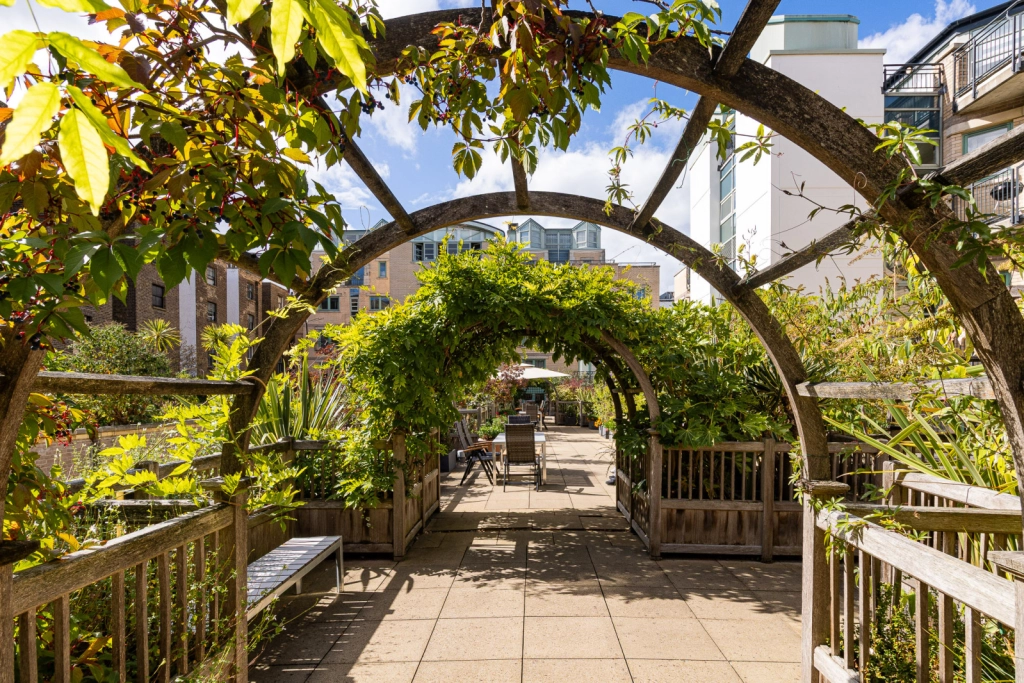 2 bedrooms apartments/flats for sale in Westbourne Grove, Notting Hill - W2 view 12