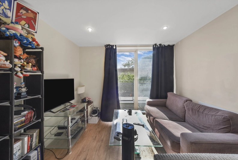 1 bedroom apartments/flats for sale in Deals Gateway, Deptford - SE13 view 2