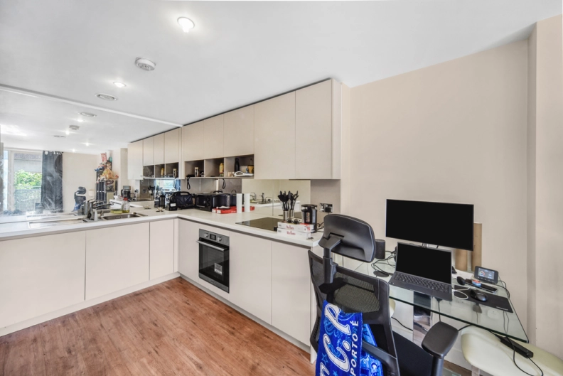 1 bedroom apartments/flats for sale in Deals Gateway, Deptford - SE13 view 11