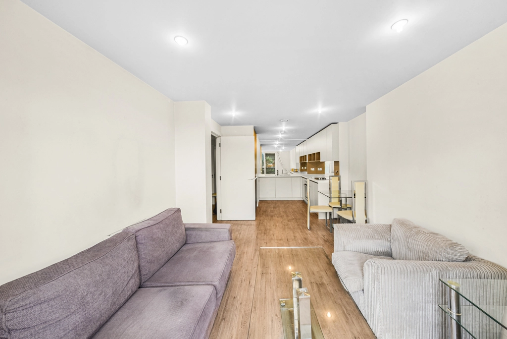 1 bedroom apartments/flats for sale in Deals Gateway, Deptford - SE13 view 4