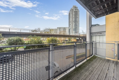 Deals Gateway, Deptford - SE13 view 8