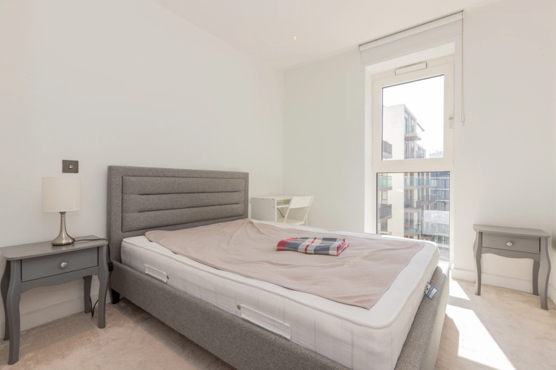 2 bedrooms apartments/flats for sale in Fountain Park Way, White City - W12 view 10