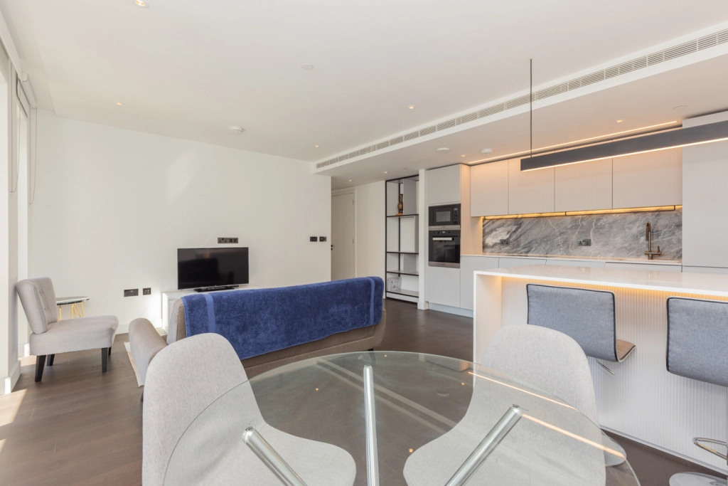 2 bedrooms apartments/flats for sale in Fountain Park Way, White City - W12 view 6
