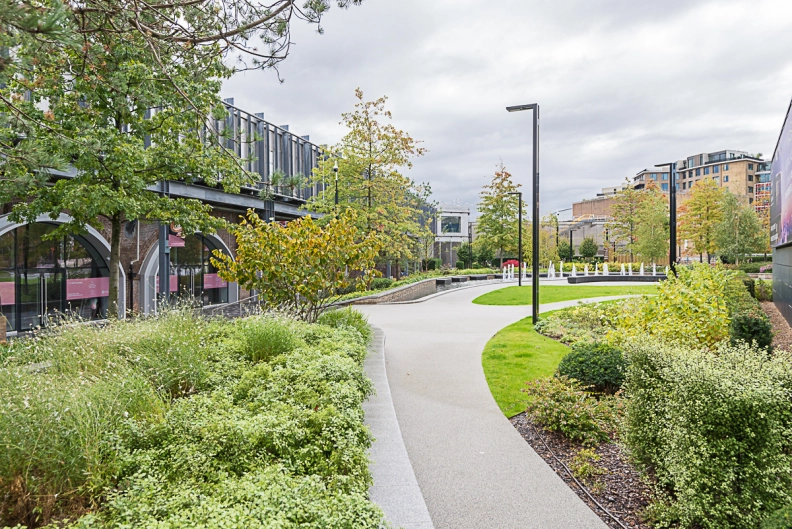 2 bedrooms apartments/flats for sale in Fountain Park Way, White City - W12 view 19