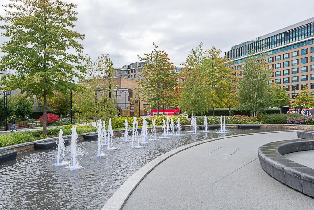 2 bedrooms apartments/flats for sale in Fountain Park Way, White City - W12 view 20