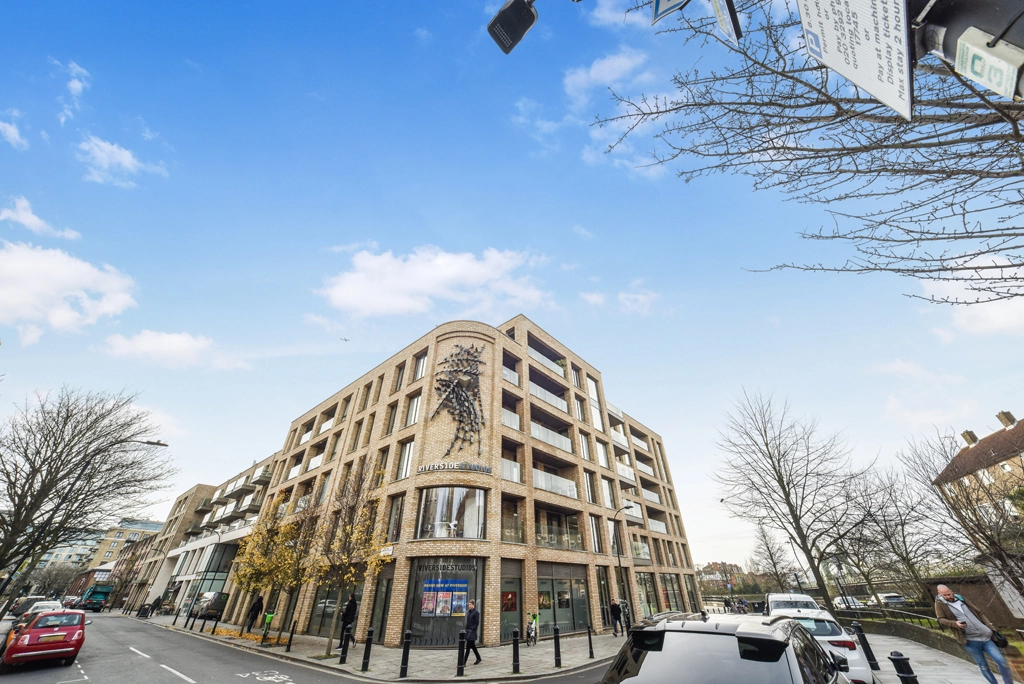 1 bedroom apartments/flats for sale in Crisp Road, Hammersmith - W6 view 13