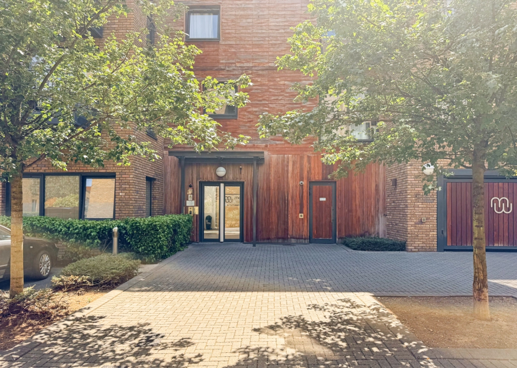 3 bedrooms apartments/flats for sale in Whiting Way, Surrey Quays - SE16 view 17