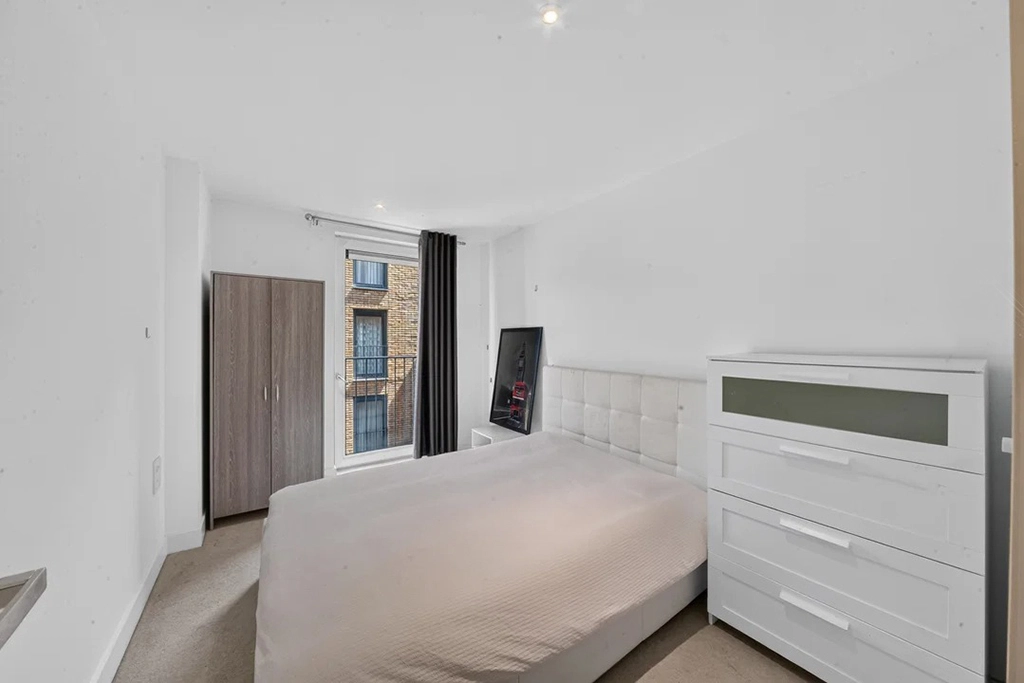 3 bedrooms apartments/flats for sale in Whiting Way, Surrey Quays - SE16 view 11