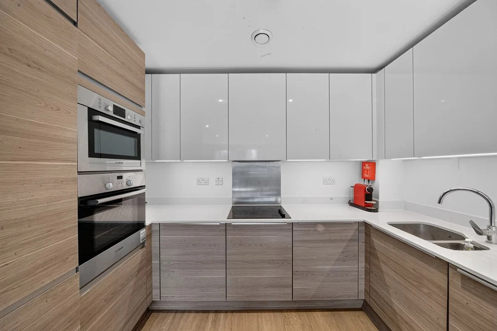 3 bedrooms apartments/flats for sale in Whiting Way, Surrey Quays - SE16 view 3