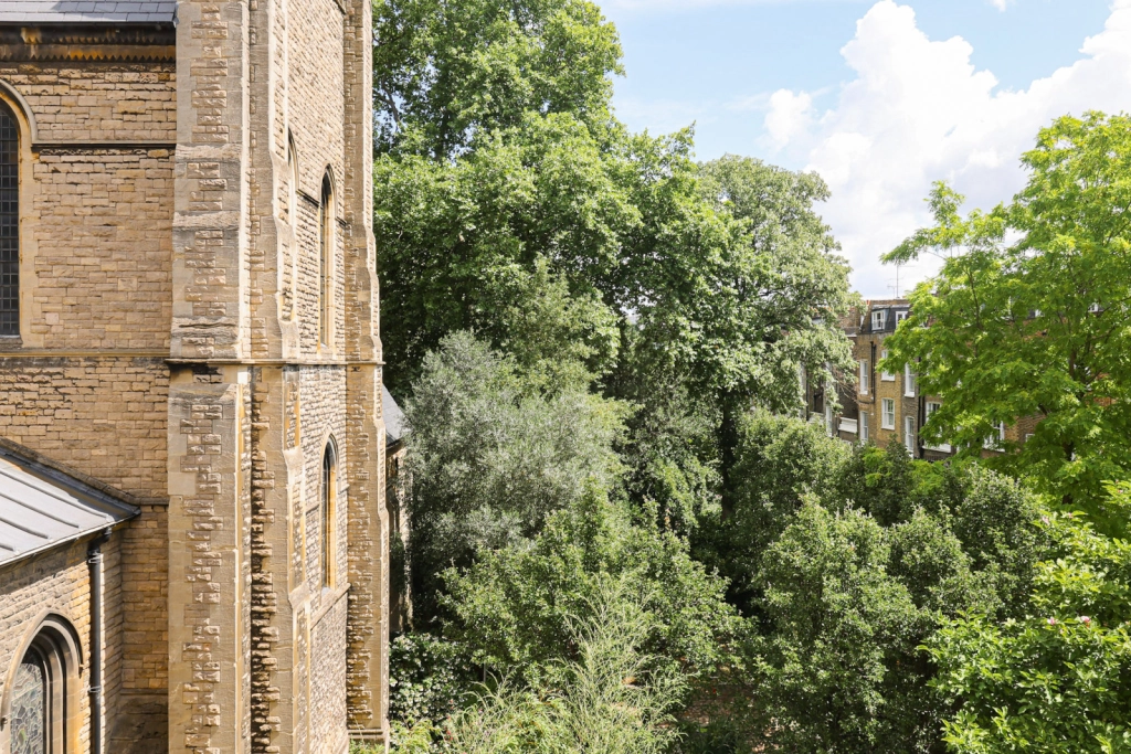 2 bedrooms apartments/flats for sale in Holland Road, Shepherds Bush - W14 view 6