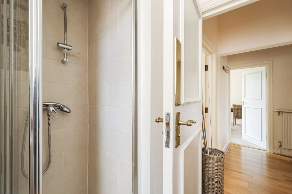 2 bedrooms apartments/flats for sale in Holland Road, Shepherds Bush - W14 view 12