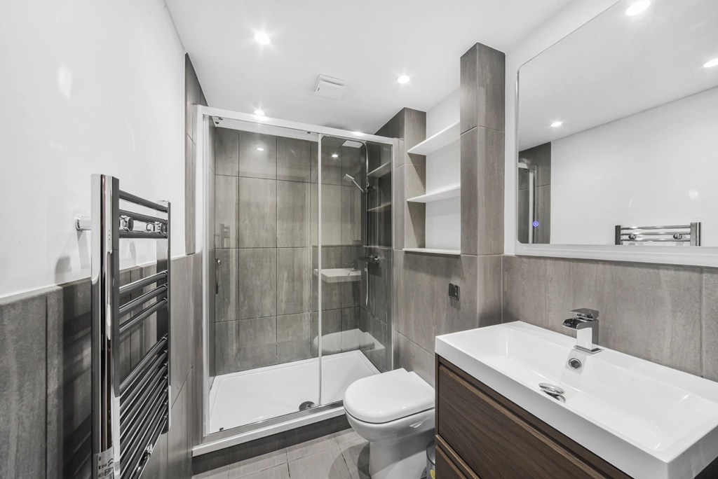 Studio apartments/flats for sale in Deals Gateway, Deptford - SE13 view 5