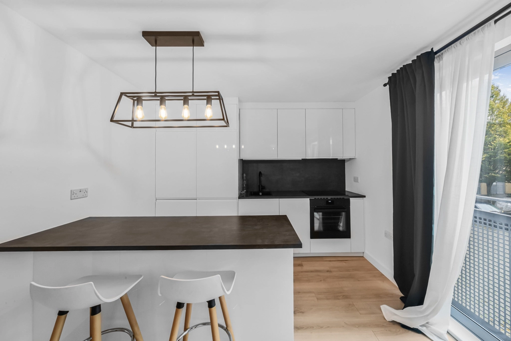 Studio apartments/flats for sale in Deals Gateway, Deptford - SE13 view 2