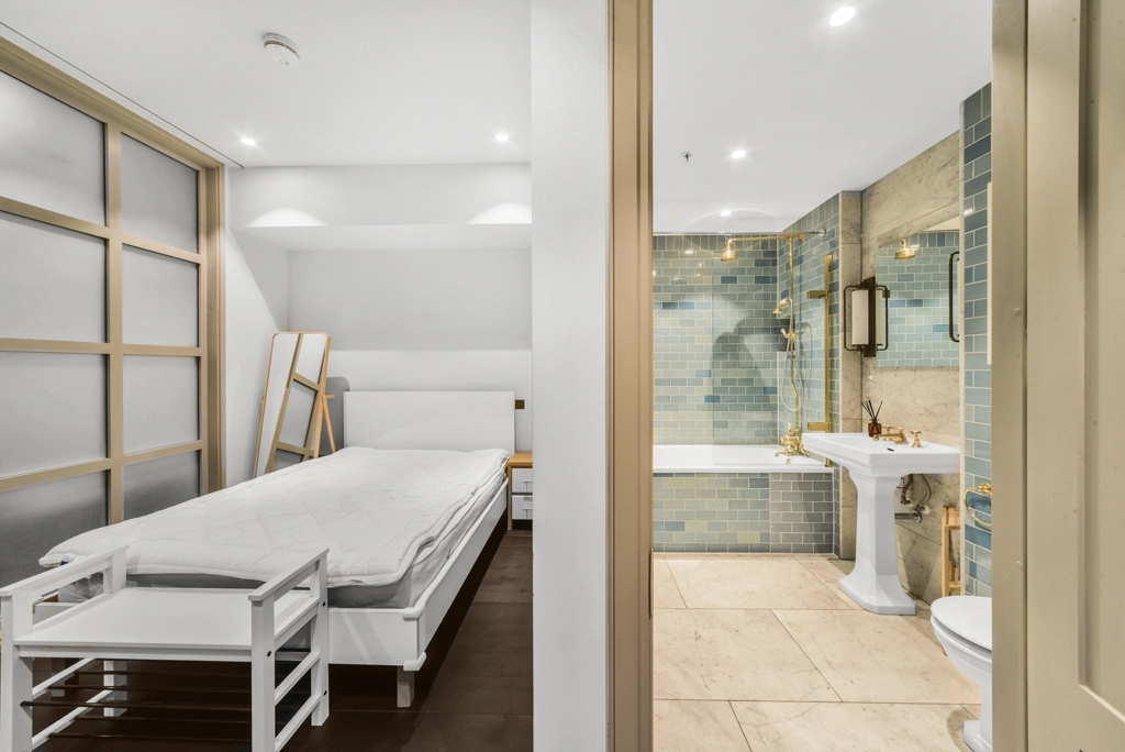 Studio apartments/flats for sale in Victoria Street, Westminster - SW1H view 9