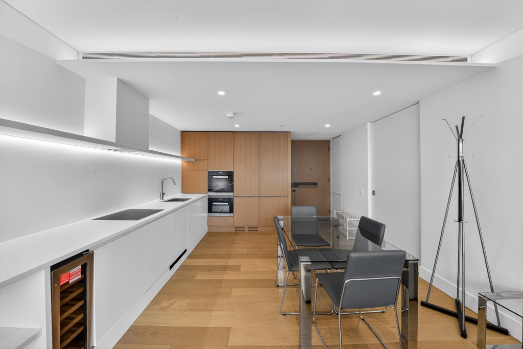 1 bedroom apartments/flats for sale in Rathbone Place, Marylebone - W1T view 11