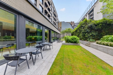 Rathbone Place, Marylebone - W1T view 8