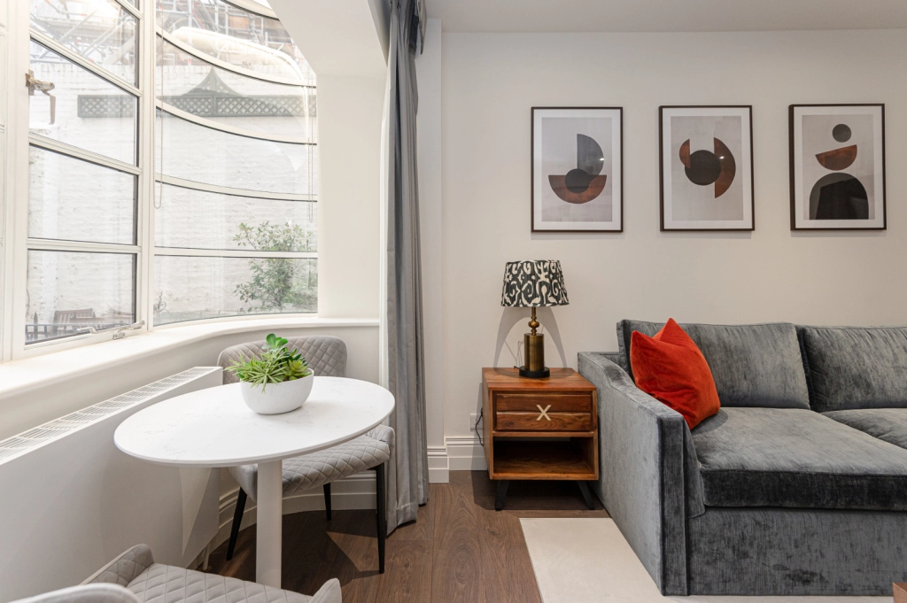 1 bedroom apartments/flats for sale in Vicarage Gate, Kensington - W8 view 16