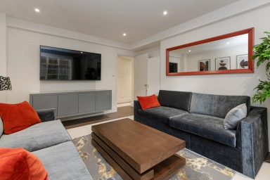 Vicarage Gate, Kensington - W8 view 3