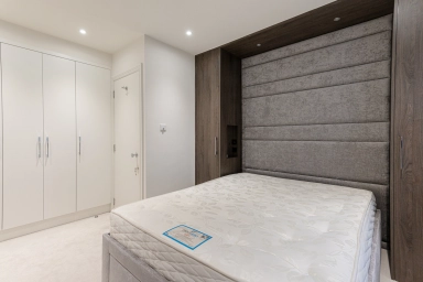 Vicarage Gate, Kensington - W8 view 12