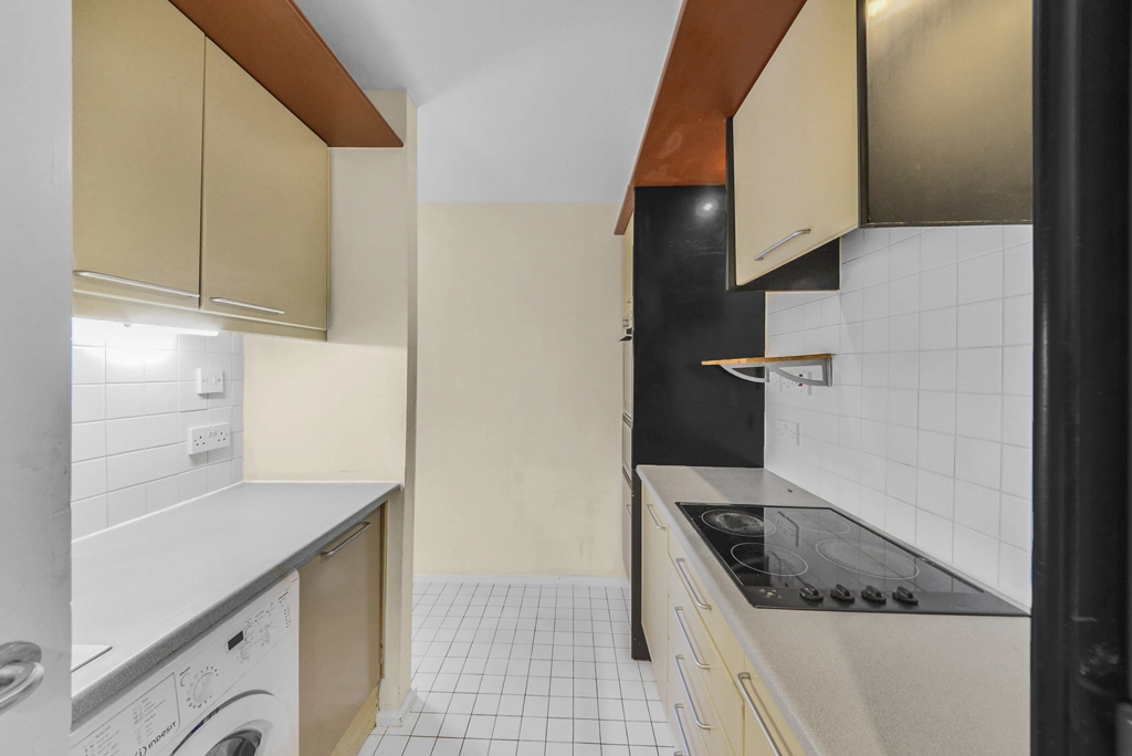 2 bedrooms apartments/flats for sale in Cromwell Road, Kensington - SW7 view 10