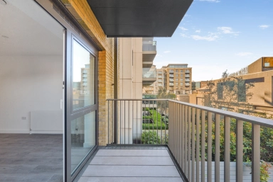 Parr's Way, Hammersmith - W6 view 8