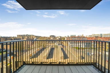 Parr's Way, Hammersmith - W6 view 7