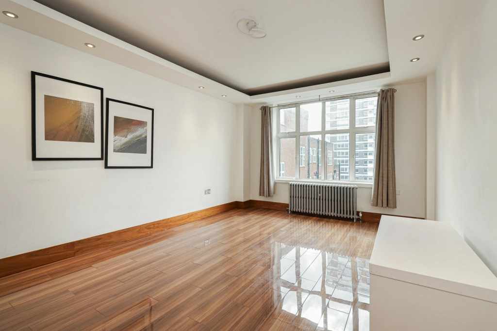 2 bedrooms apartments/flats for sale in Edgware Road, Paddington - W2 view 9