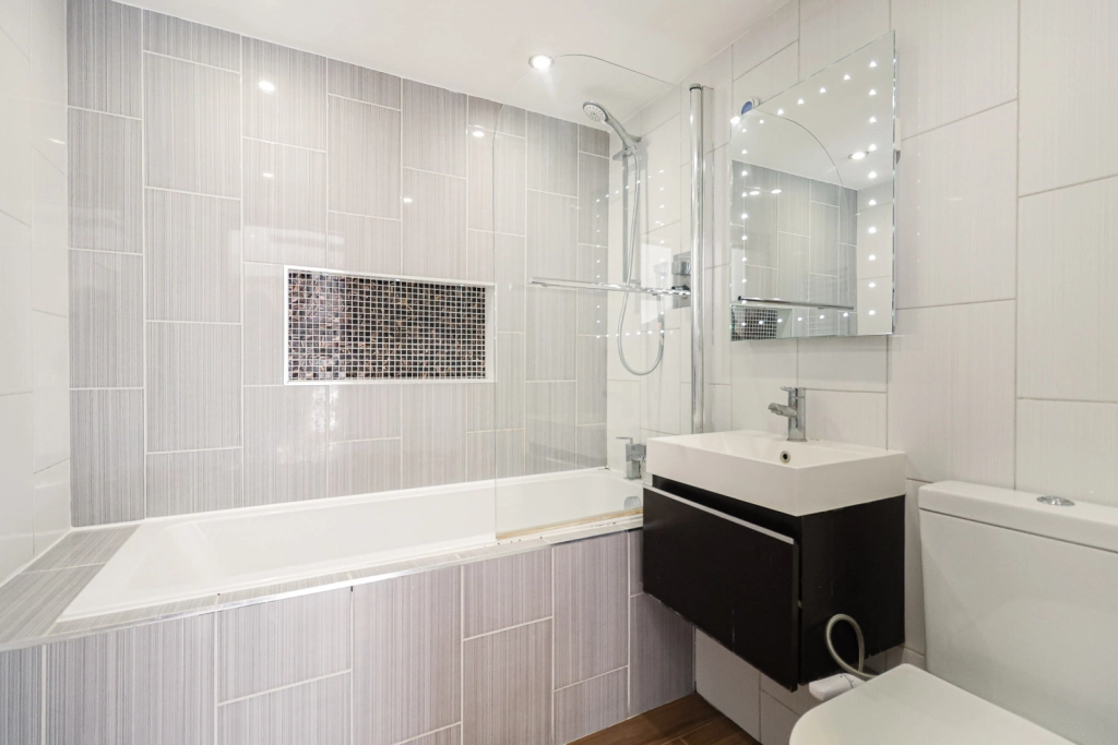 2 bedrooms apartments/flats for sale in Edgware Road, Paddington - W2 view 6