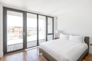 Faraday Road, Notting Hill - W10 view 4