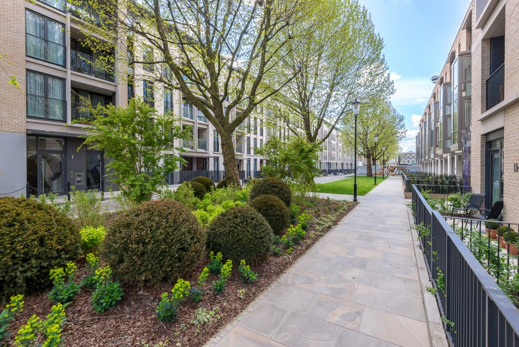 1 bedroom apartments/flats for sale in Faraday Road, Notting Hill - W10 view 7