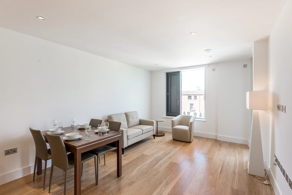1 bedroom apartments/flats for sale in Faraday Road, Notting Hill - W10 view 2
