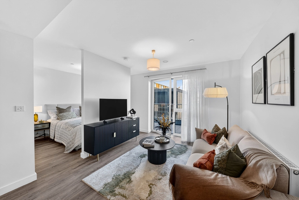 1 bedroom apartments/flats for sale in Parr's Way, Hammersmith - W6 view 3