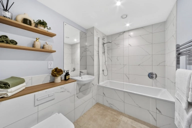 Parr's Way, Hammersmith - W6 view 6