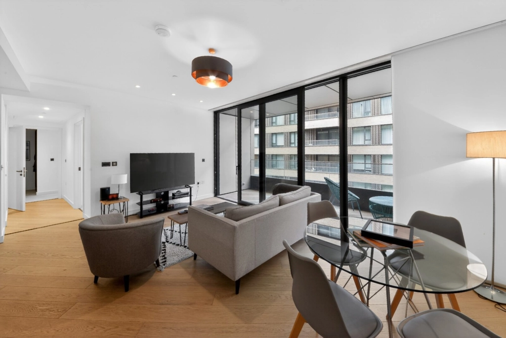 2 bedrooms apartments/flats for sale in Wood Lane, White City - W12 view 15