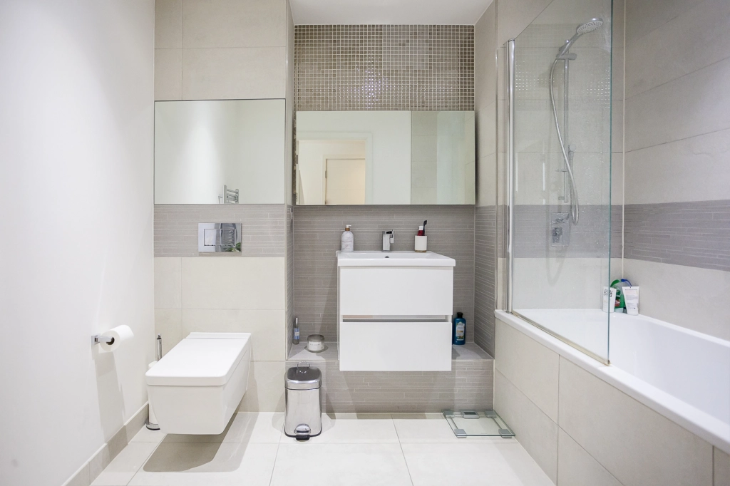 1 bedroom apartments/flats for sale in Ashton Reach, Rotherhithe - SE16 view 6
