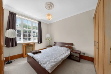 Edgware Road, Marylebone - W2 view 4