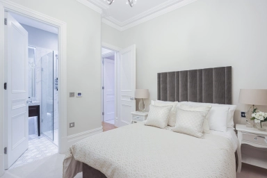 Henrietta Street, Covent Garden - WC2E view 6