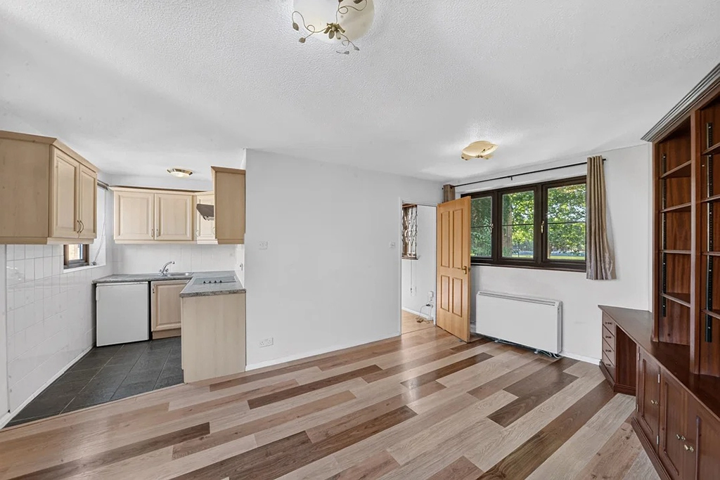 1 bedroom apartments/flats for sale in Brunswick Quay, Rotherhithe - SE16 view 2