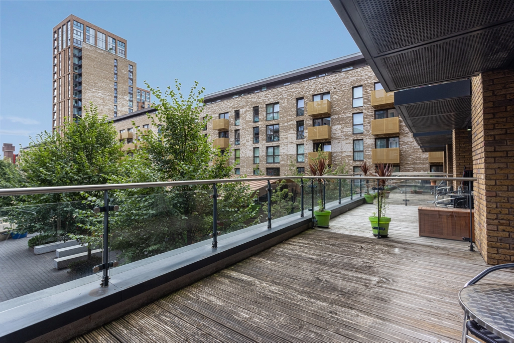1 bedroom apartments/flats for sale in Seafarer Way, Surrey Quays - SE16 view 12
