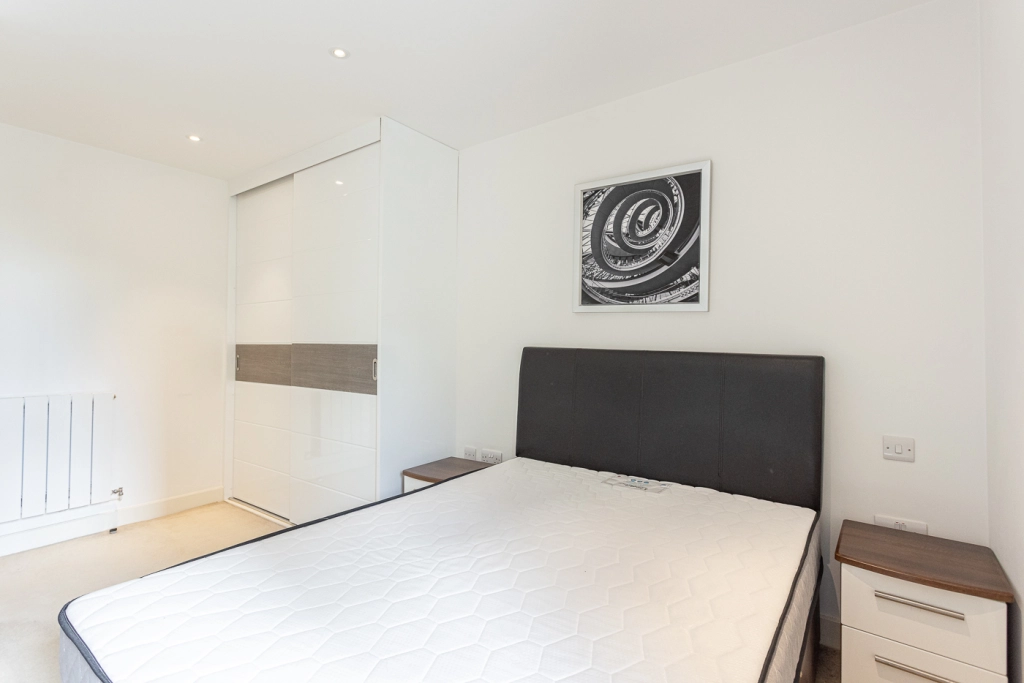 1 bedroom apartments/flats for sale in Seafarer Way, Surrey Quays - SE16 view 8