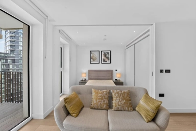 Fountain Park Way, White City - W12 view 11