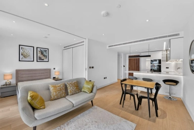Fountain Park Way, White City - W12 view 3